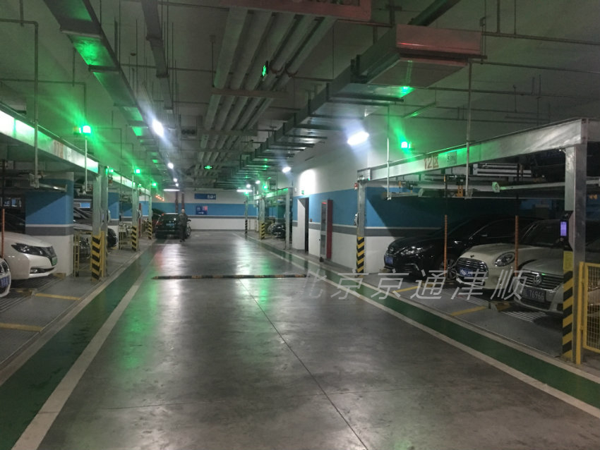 2層地下升降橫移車庫 2層地下升降橫移車庫